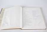 Cinco livros diversos sobre marfim:<br>a) Les I... - Cinco livros diversos sobre marfim:<br>a) Les Ivoires<br>b)Les Ivoires<br>c)Ivory - A History and Collectoris Garide<br>d) Masterpieces Of Ivory...