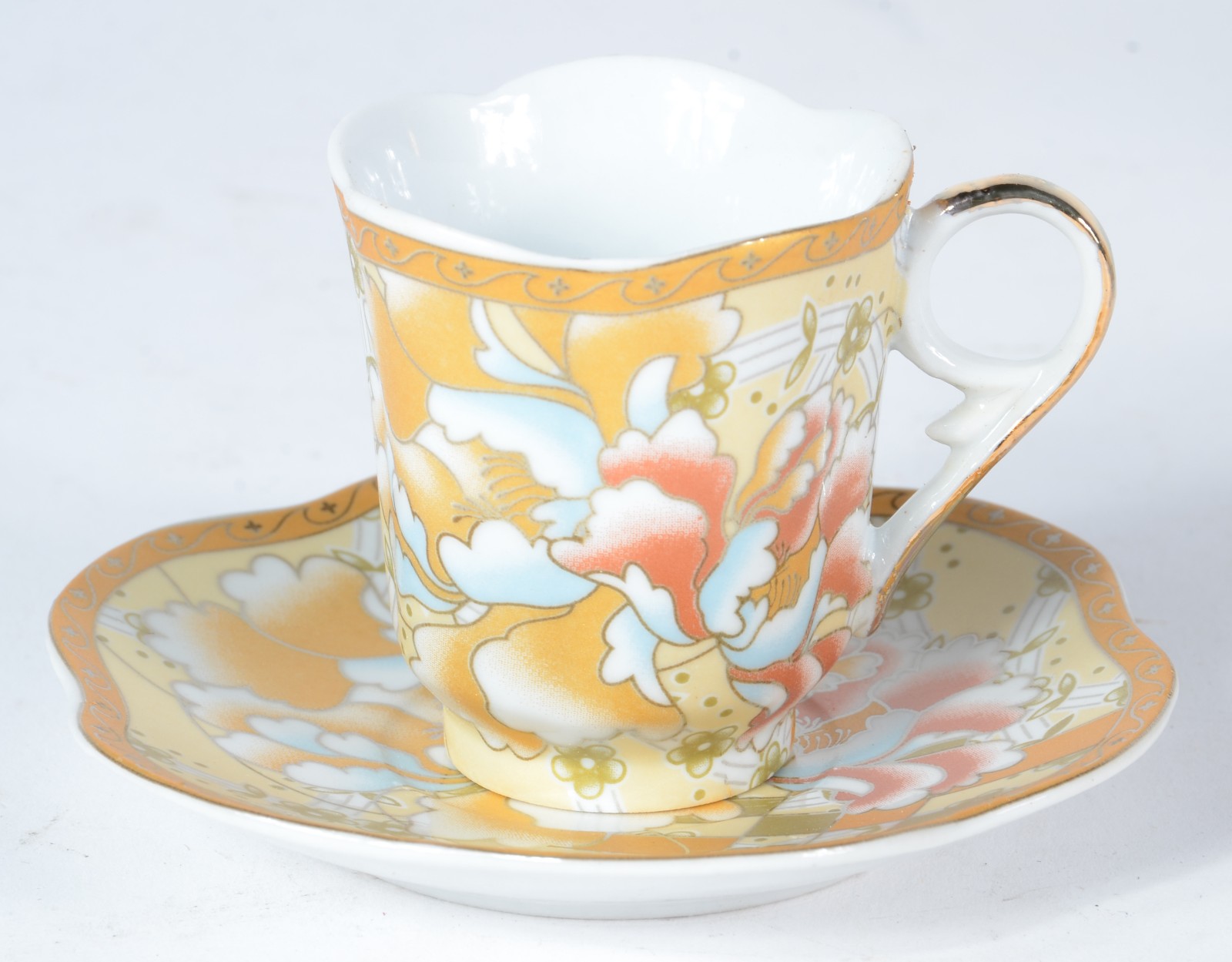 Conjunto com 6 xícaras de café com pires de porcelana floral com... - foto 2 de 4