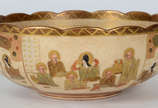 Bowl de  faiança japonesa de SATSUMA  Imperial ... - Bowl de  faiança japonesa de SATSUMA  Imperial ricamente decorado com figuras típicas e  realces dourados, séc XIX