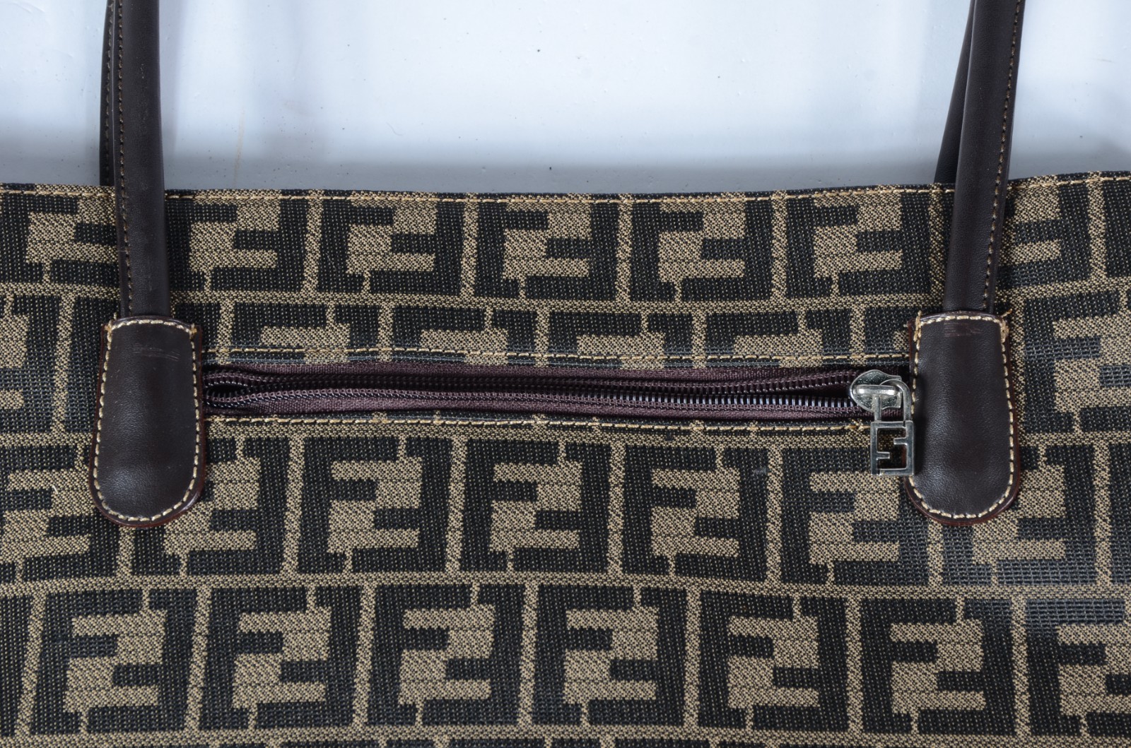 Bolsa feminina. - foto 3 de 3