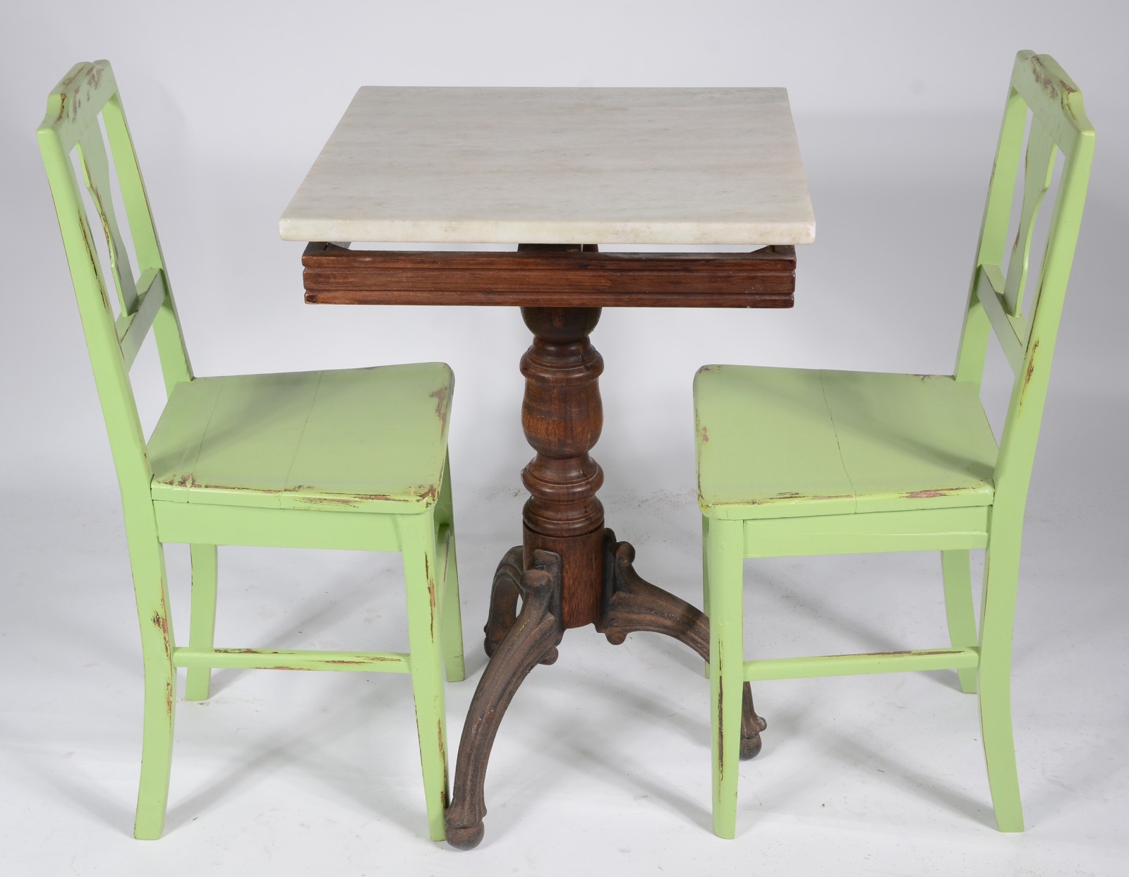 Mesa para bar de madeira, tampo feitio quadrado com mármore, tripé de... - foto 1 de 11