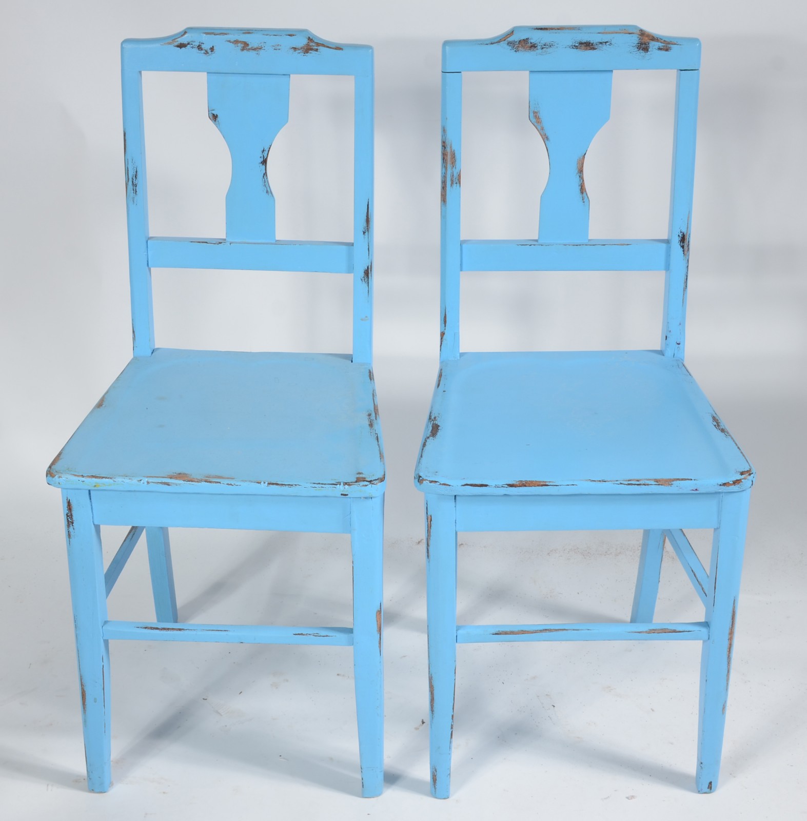 Mesa para bar de madeira, tampo feitio quadrado com mármore, tripé de... - foto 4 de 6