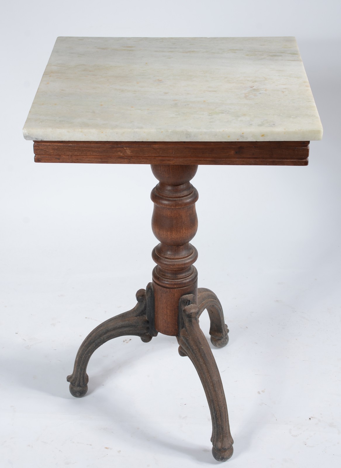 Mesa para bar de madeira, tampo feitio quadrado com mármore, tripé de... - foto 2 de 6