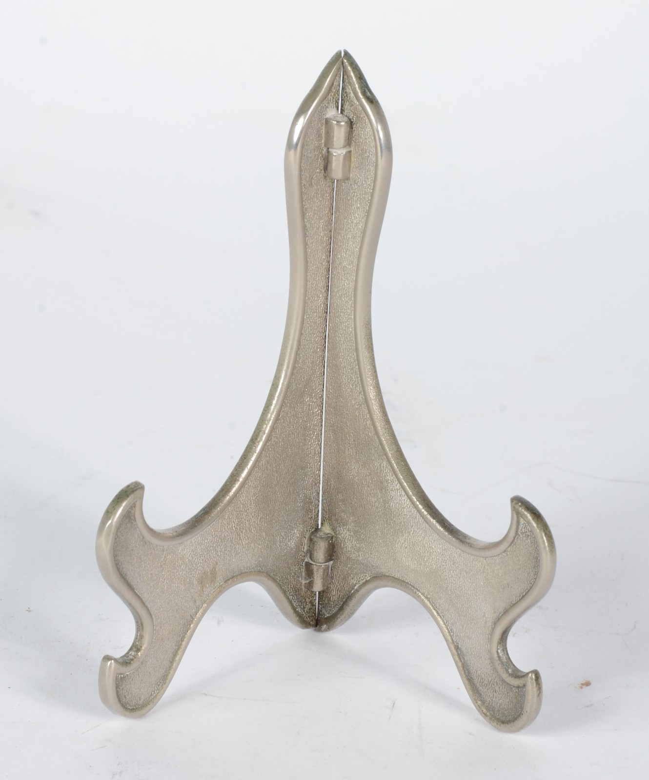 Pequeno espelho com moldura de prata, base de metal. - foto 4 de 7