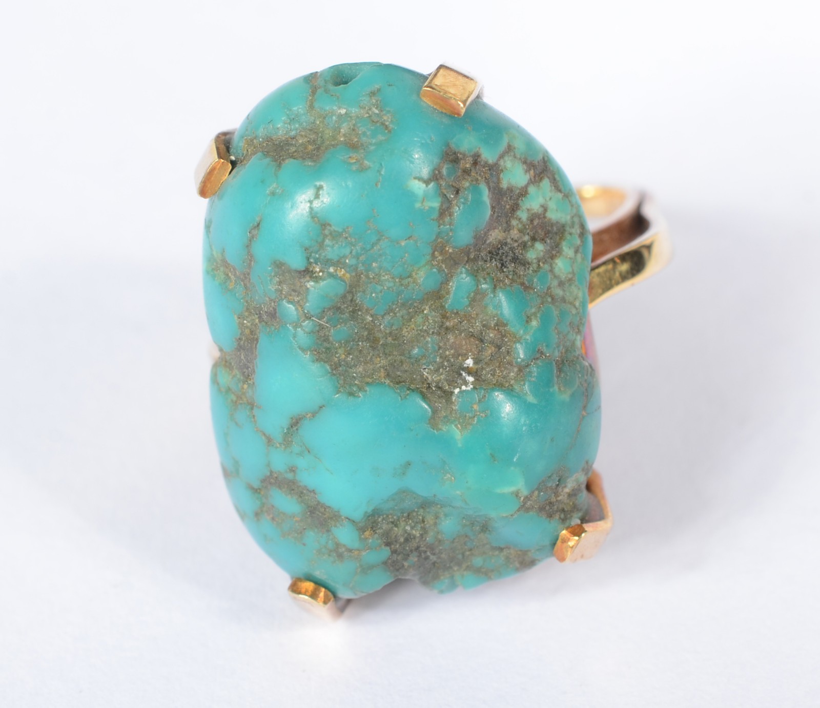 Anel de ouro 18 k., com pedra turquesa. Aro 18. (Por motivos de... - foto 2 de 4