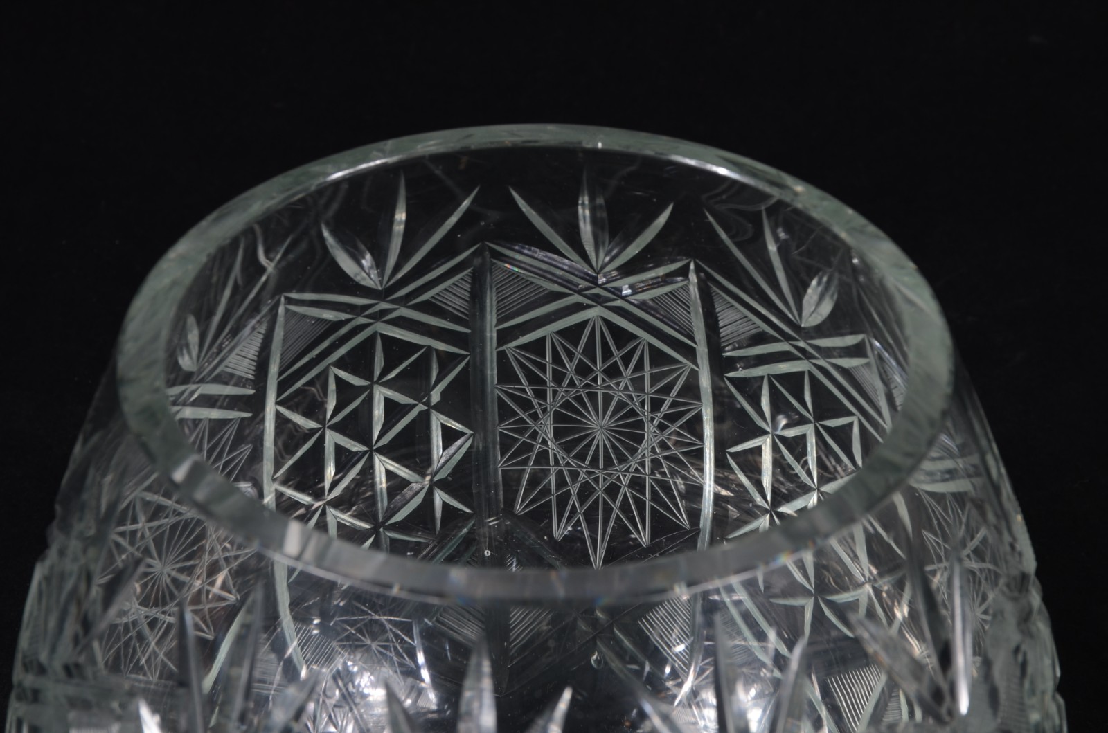 Poncheira de cristal lapidado, acompanha concha. - foto 4 de 4