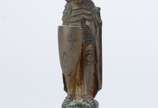 Estatueta de bronze e marfim representando Joan... - Estatueta de bronze e marfim representando Joana D'arc. Assinada. (possivelmente um sinete)
