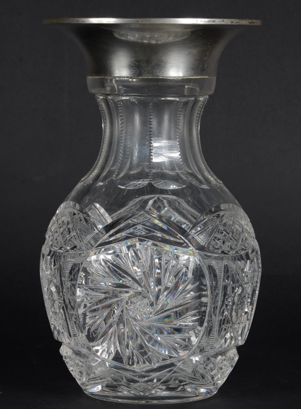 Vaso de cristal tcheco lapidado com bocal de prata de lei contraste... - foto 2 de 5