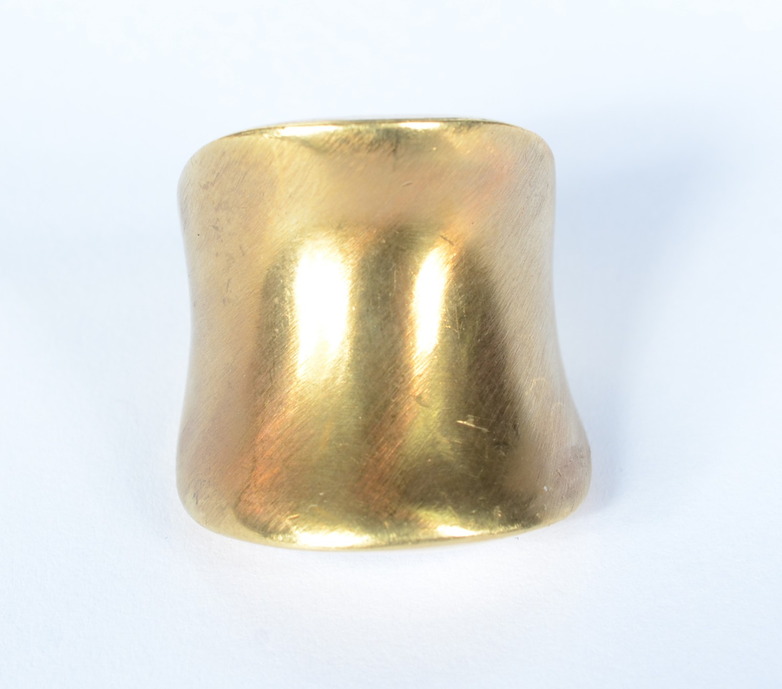 Anel de ouro 18 k., contraste 750 mls. Aro 17. (Por motivos de... - foto 2 de 6