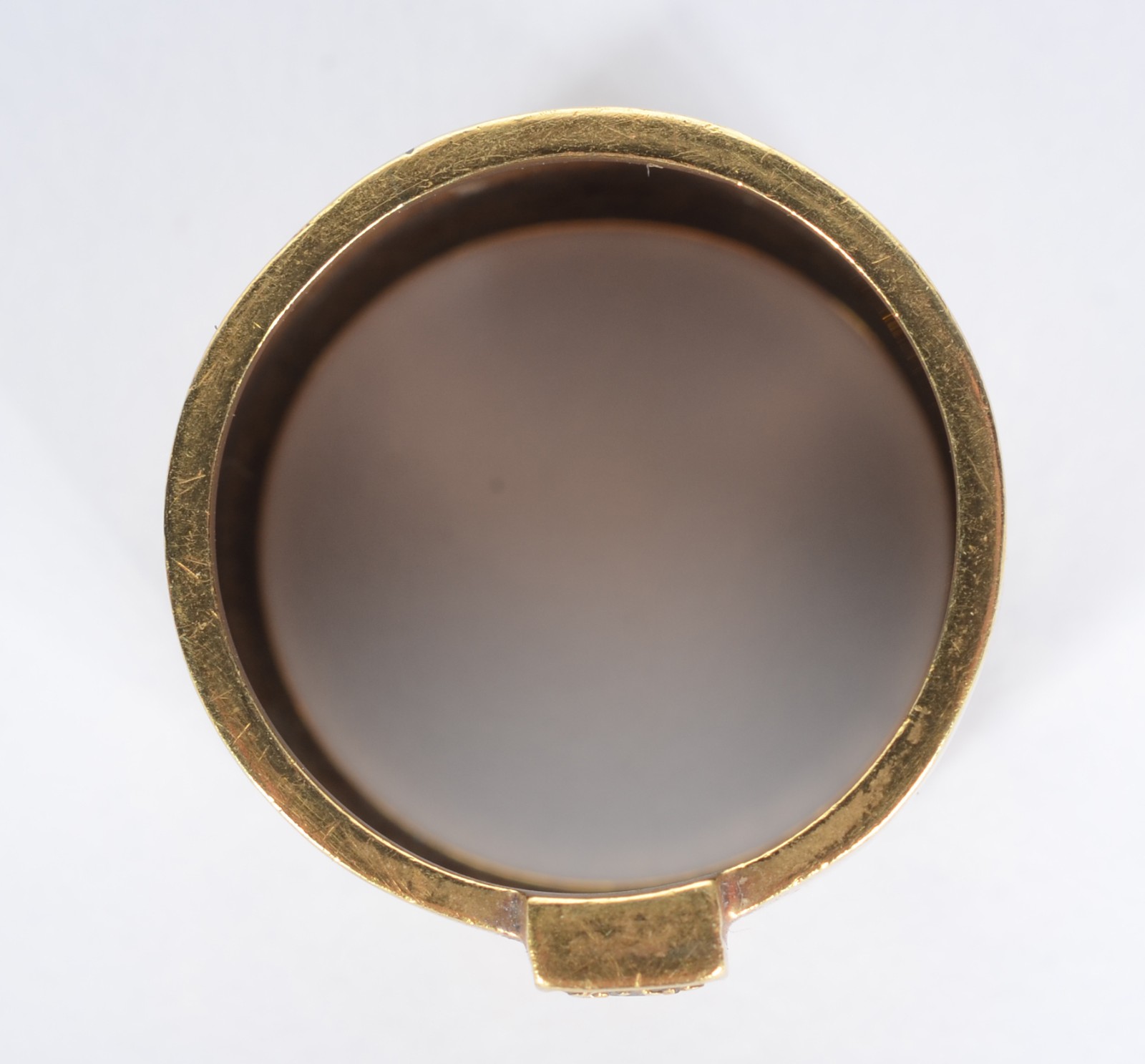 Anel de ouro 18 k., com pequeno brilhante. Aro 17. (Por motivos de... - foto 2 de 6