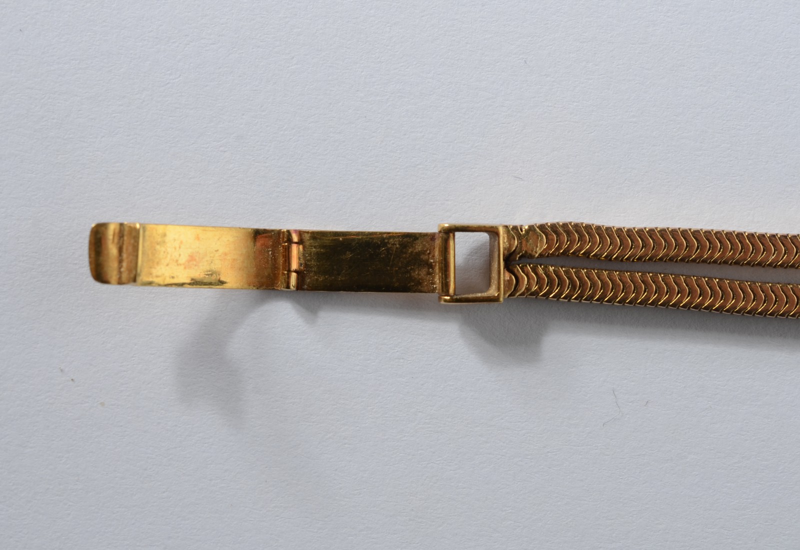 Pulseira de ouro 18 k., com brilhantes. (Por motivos de segurança a... - foto 6 de 6
