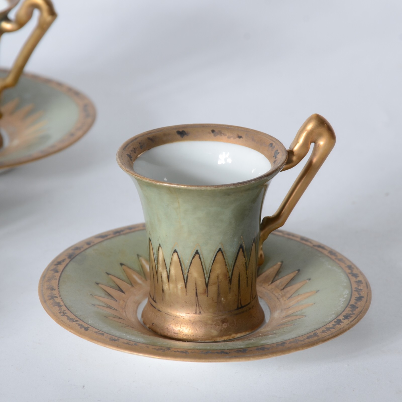 Conjunto com 6 xícaras de café com presentoir de porcelana floral; e... - foto 2 de 4