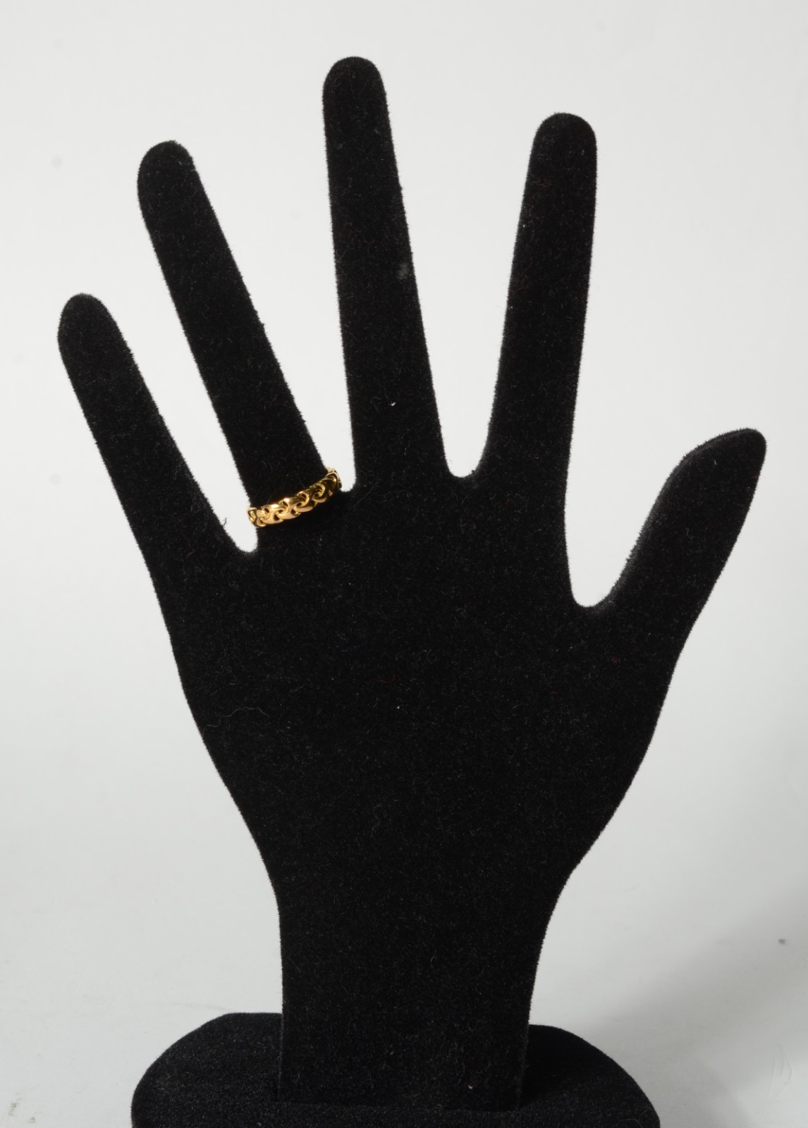 Anel de ouro 18k., contraste 750 mls. Aro 20. (Por motivos de... - foto 6 de 6
