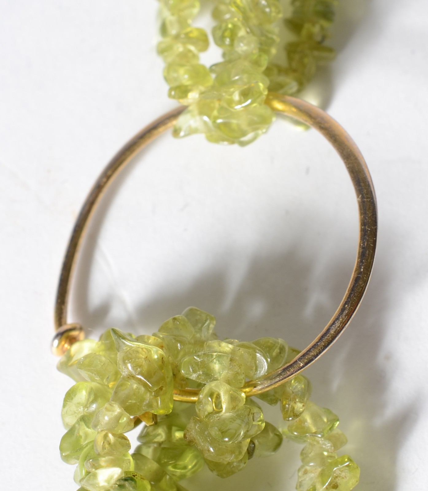 Conjunto de colar e pulseira de pedras verdes "peridoto". - foto 5 de 5