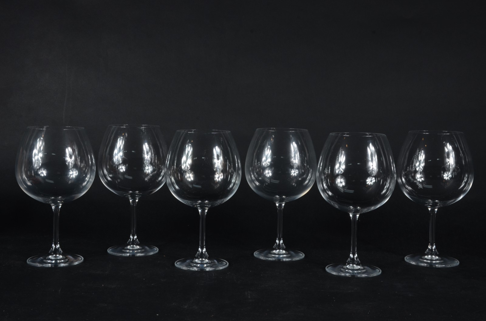 Seis taças de cristal feitio ballon para vinho, 820 ml. - foto 2 de 2
