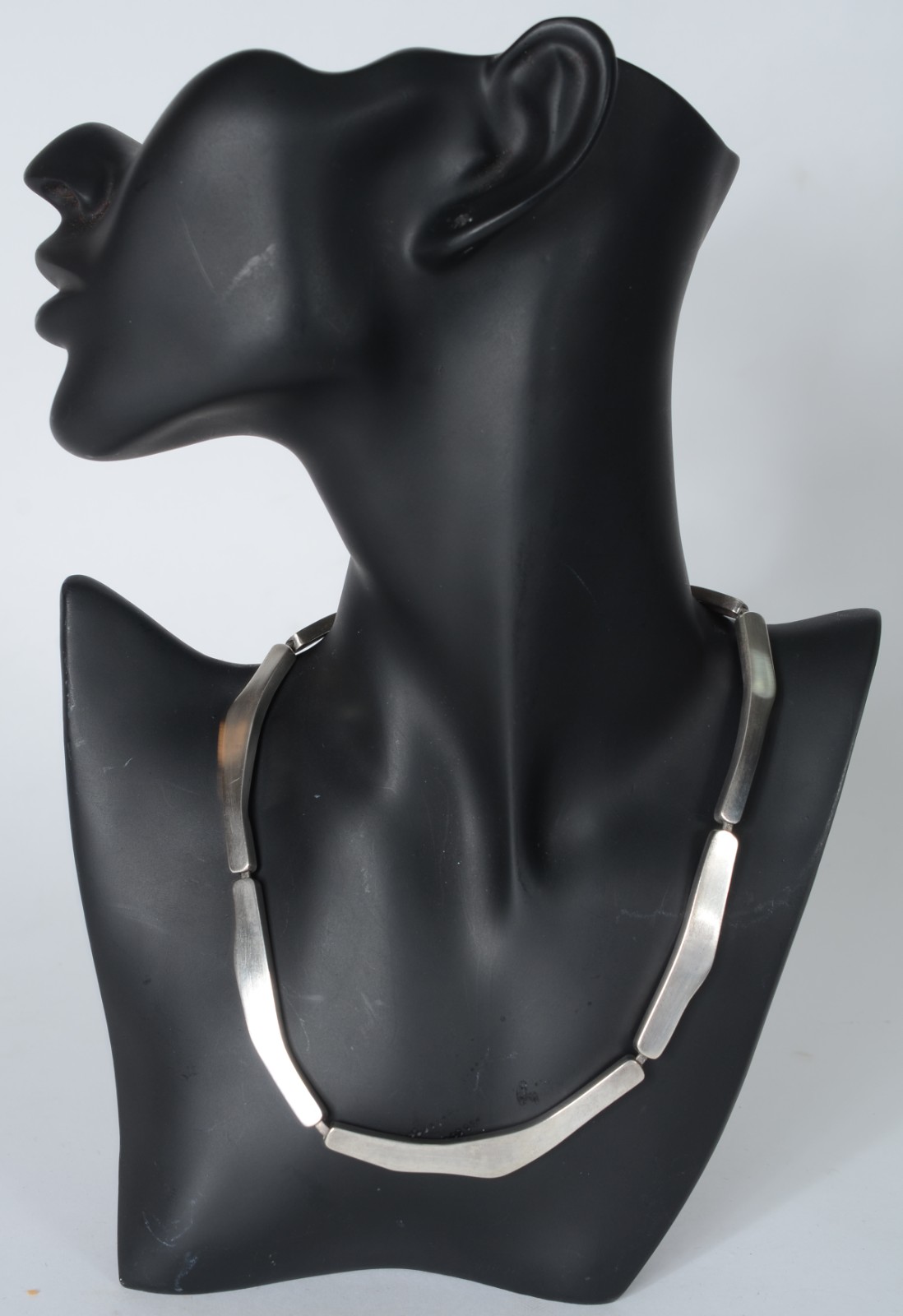 Conjunto de colar, pulseira e par de brincos de prata (só os brincos... - foto 9 de 10