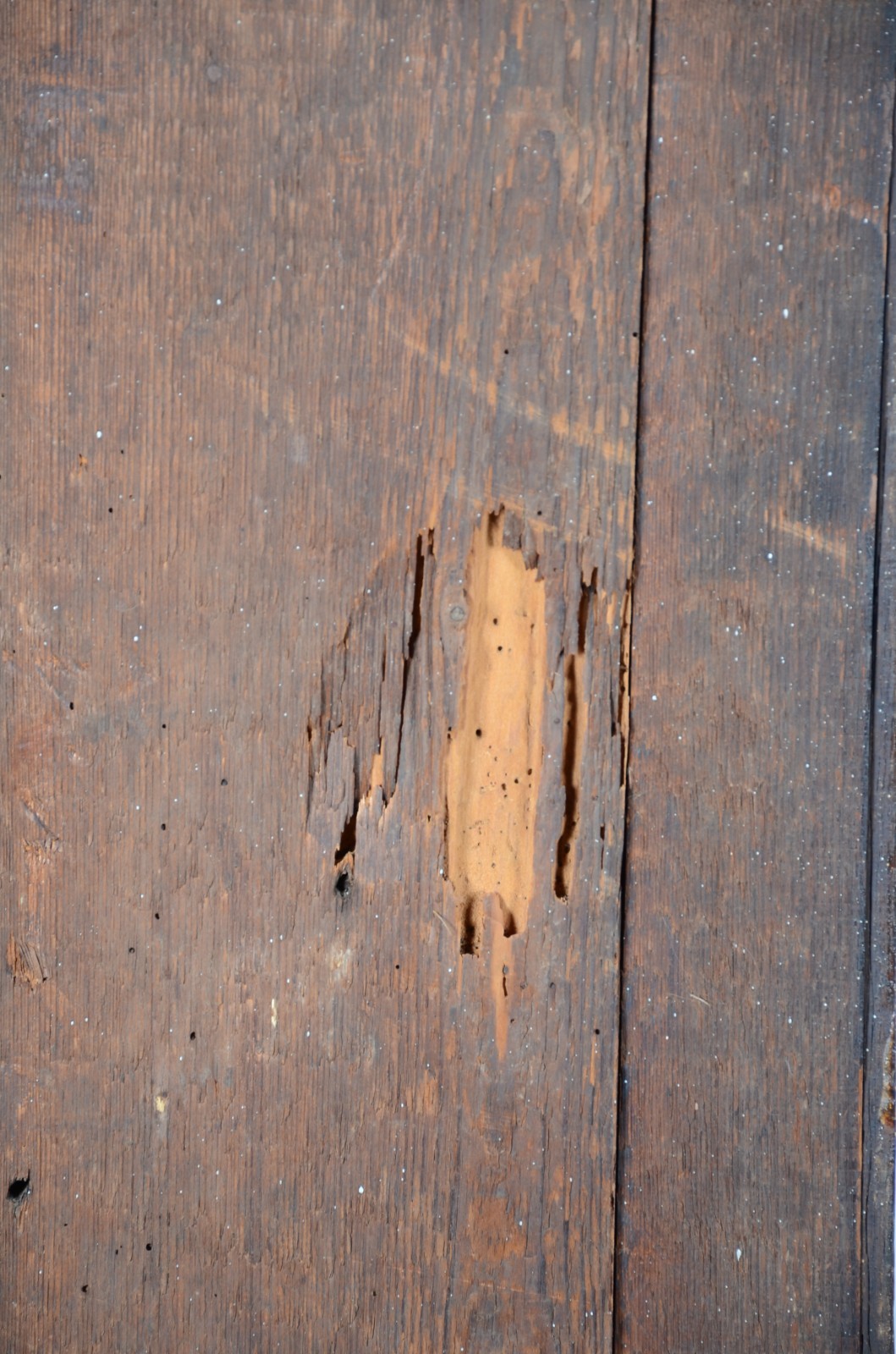 Antigo Relógio de coluna, mostrador de metal pintado com algarismos... - foto 3 de 8