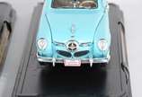 Dois carrinhos decorativos em miniaturas de met... - Dois carrinhos decorativos em miniaturas de metal: Edsel 1958 Citation, e 1950 Studebaker Champion.