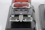 Dois carrinhos decorativos em miniaturas de met... - Dois carrinhos decorativos em miniaturas de metal: Edsel 1958 Citation, e 1950 Studebaker Champion.