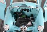 Dois carrinhos decorativos em miniaturas de met... - Dois carrinhos decorativos em miniaturas de metal: Edsel 1958 Citation, e 1950 Studebaker Champion.