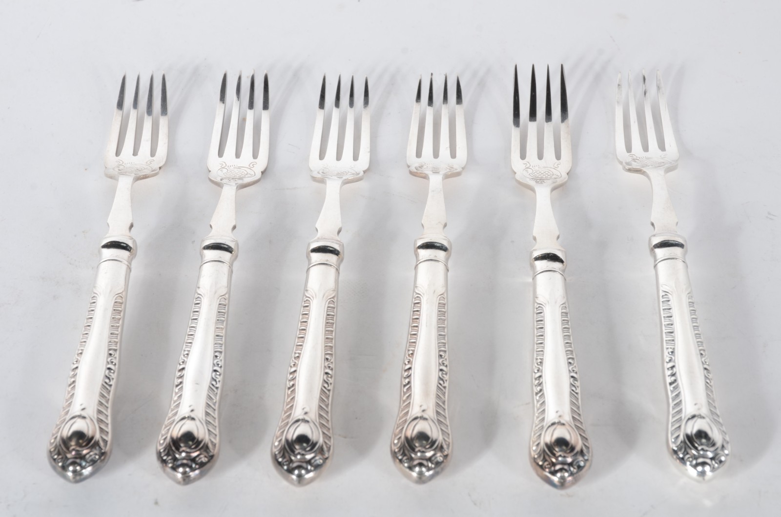 Conjunto de talheres para peixe de metal prateado EPNS com trabalhos... - foto 2 de 6