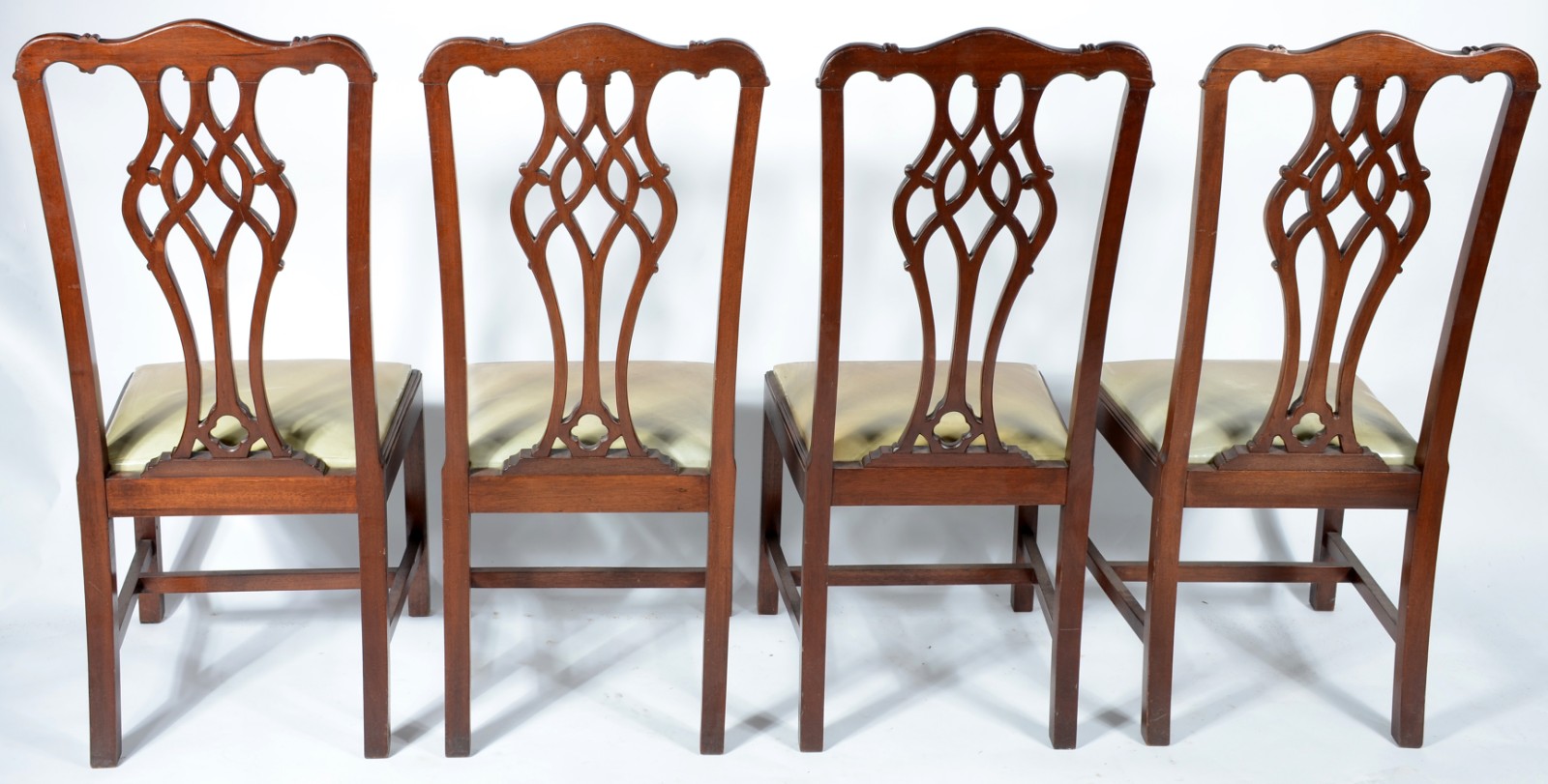 Conjunto com 4 cadeiras para sala de jantar de madeira nobre, estilo... - foto 3 de 6