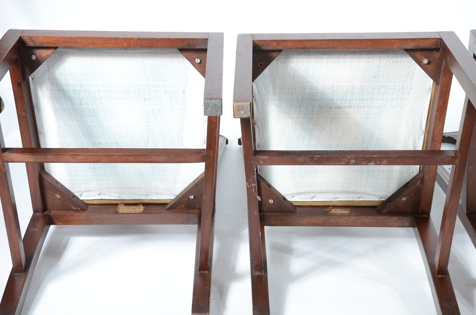 Conjunto com 4 cadeiras para sala de jantar de madeira nobre, estilo... - foto 5 de 6