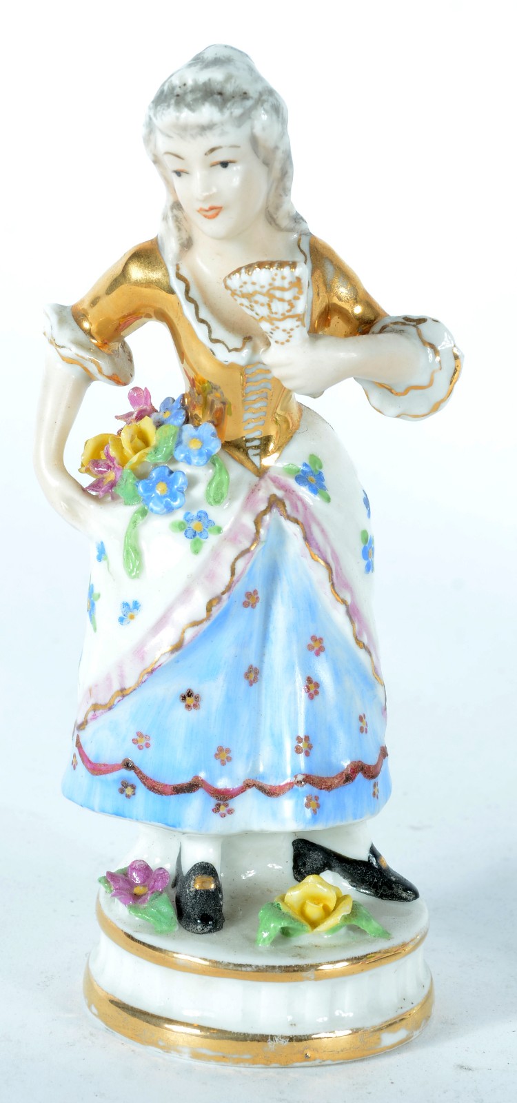 Três grupos escultóricos de porcelana policromada representando... - foto 2 de 10