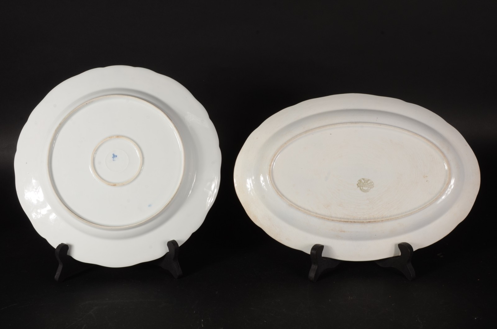 Duas travessas de porcelana decoração "cebolinha" azul e branca... - foto 2 de 4