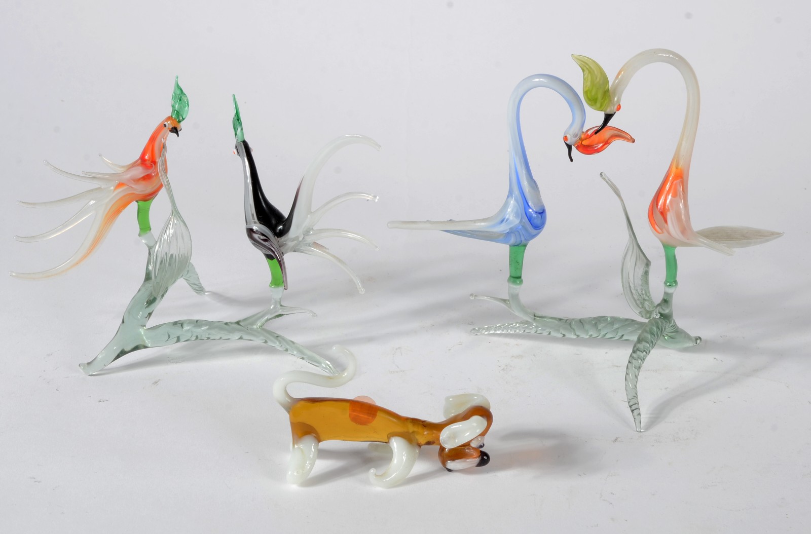 Três esculturas de murano representando aves e cachorro. - foto 1 de 7