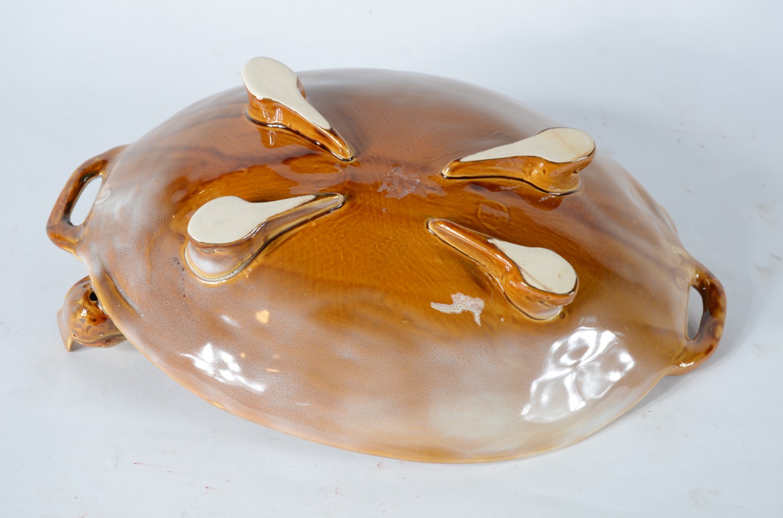 Fruteira/ centro de mesa de porcelana com pássaros em relevo em... - foto 6 de 6
