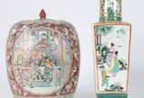 Duas peças, sendo:  vaso de porcelana oriental ... - Duas peças, sendo:  vaso de porcelana oriental feitio quadrangular (borda colada) e potiche fundo rouge de fer com aves e guerreiros em policromia.