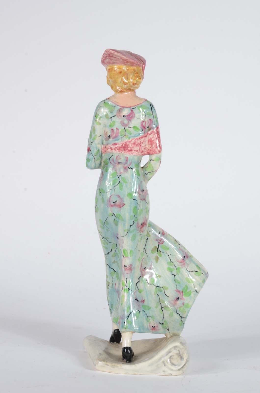 Escultura de porcelana inglesa policromada representando "dama com... - foto 2 de 7