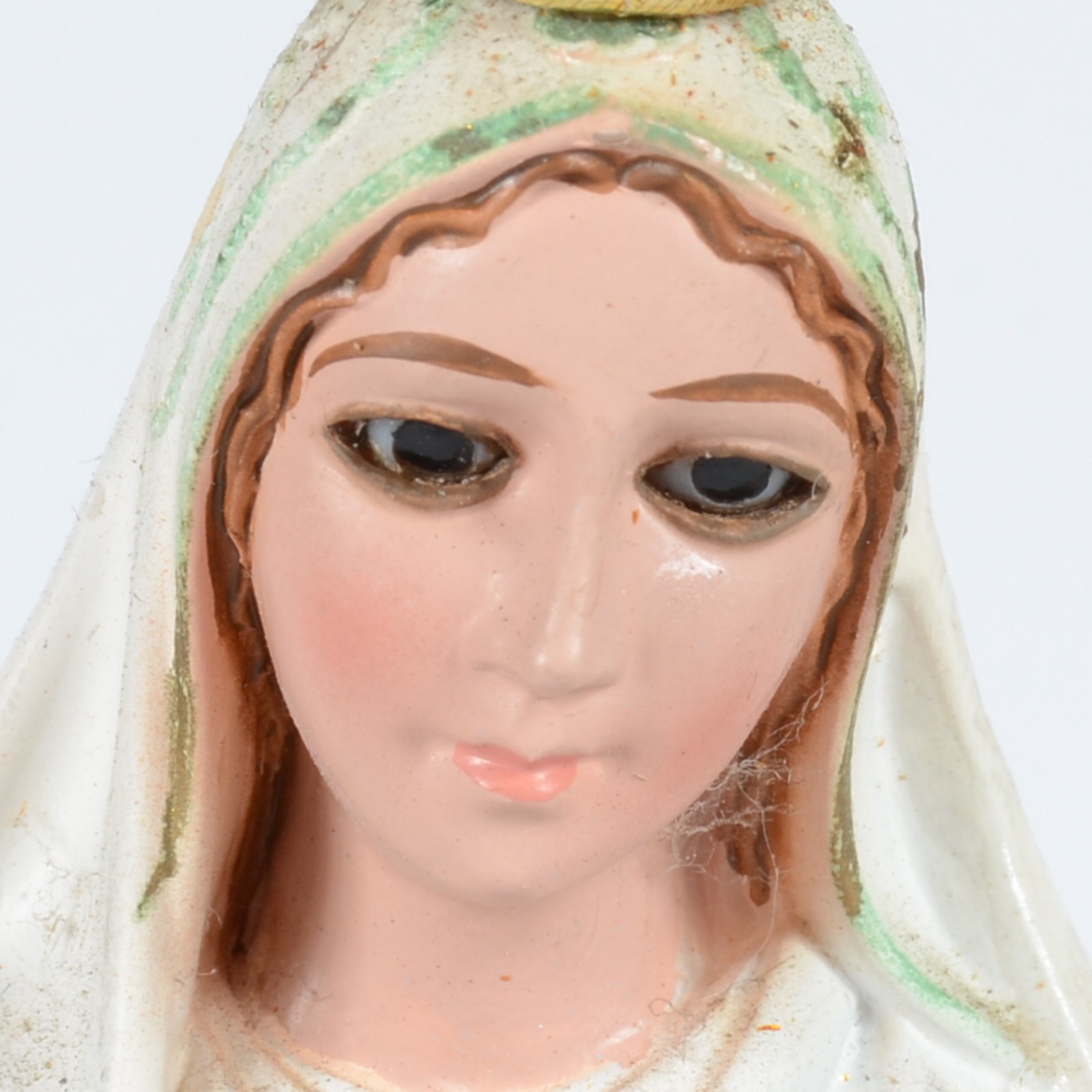 Diversas peças sacras, sendo: dois crucifixos com figura de Cristo de... - foto 5 de 11
