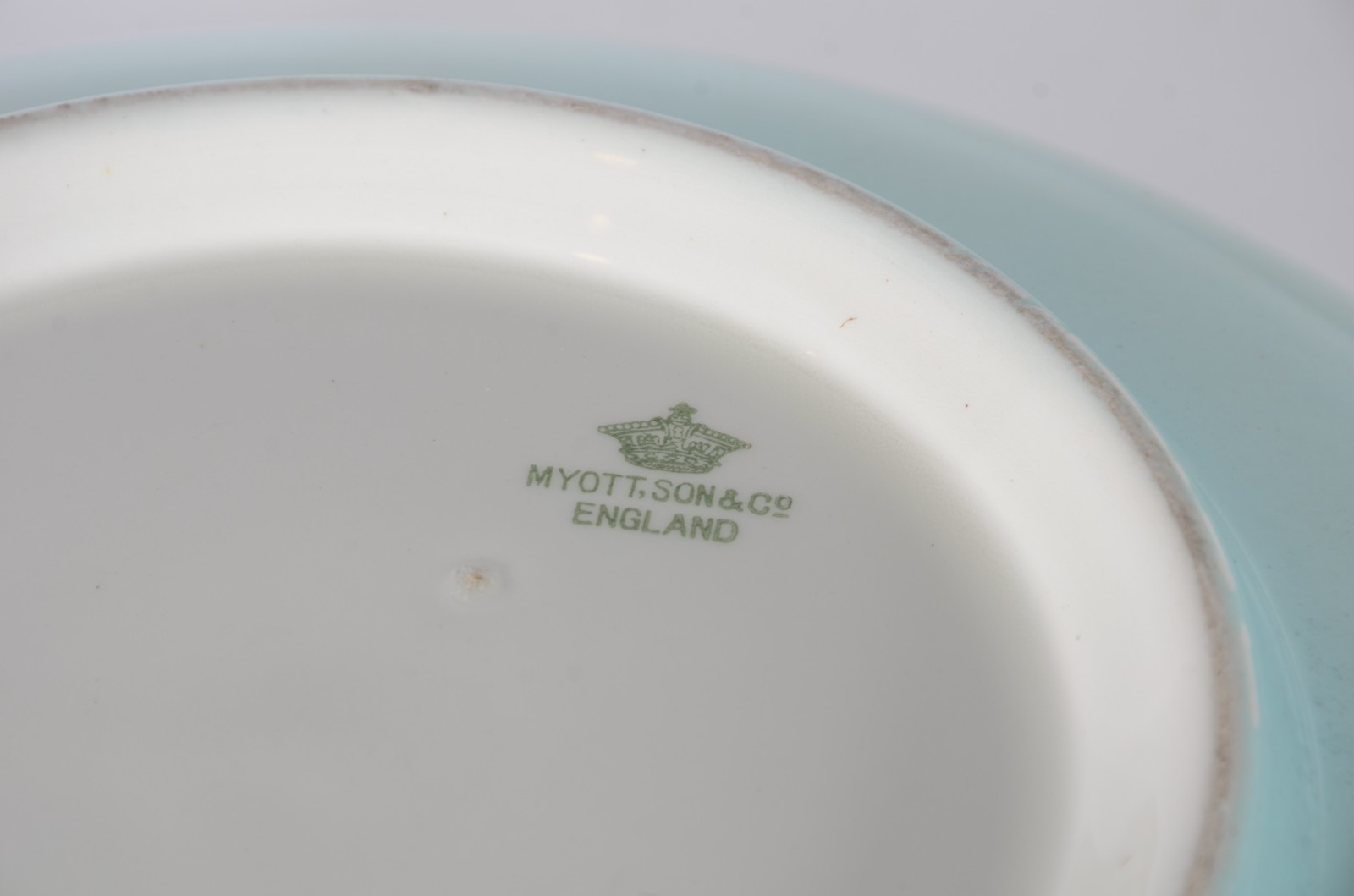 Gomil com bacia de faiança inglesa Myott. Peças com decorações... - foto 4 de 9