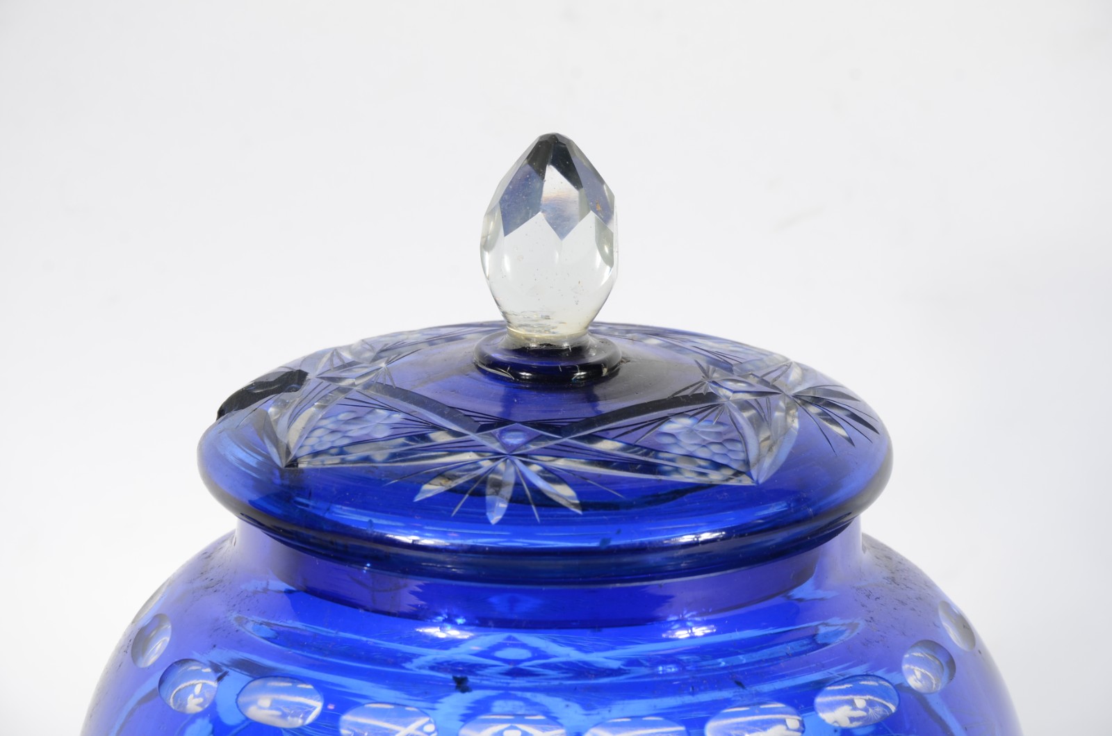 Poncheira de cristal doublé azul lapidada com 8 canecas e duas... - foto 2 de 10