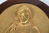 Sagrado coração de Jesus - Placa de metal doura... - Sagrado coração de Jesus - Placa de metal dourado presa a moldura de madeira.