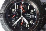 Breitling (1884),  - Relógio de pulso Breitling Super Avenger, automático, cronômetro e calendário. Pulseira de borracha.