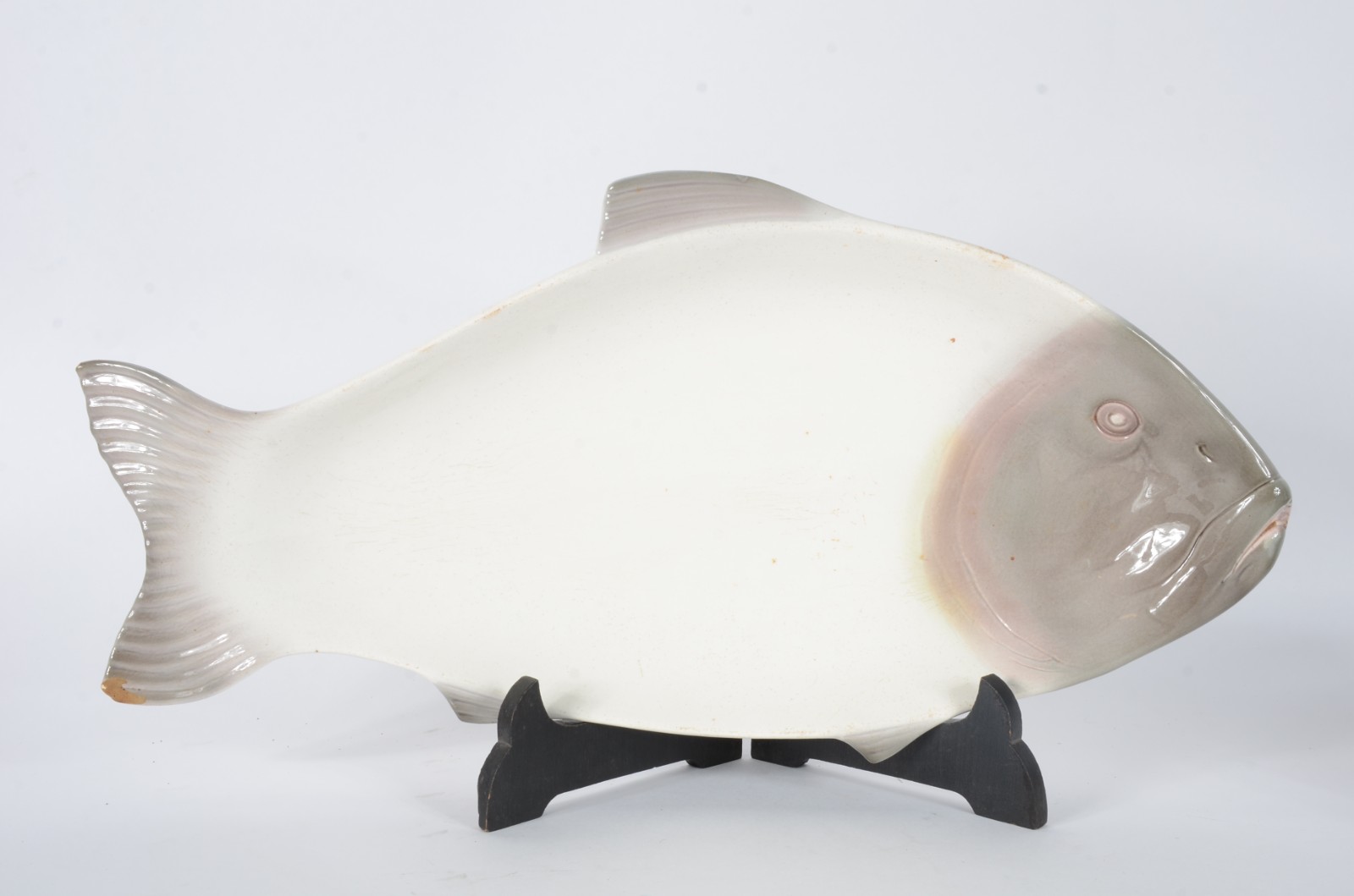 Serviço para peixe de faiança Velho Viena, composto de: 9 pratos... - foto 4 de 7