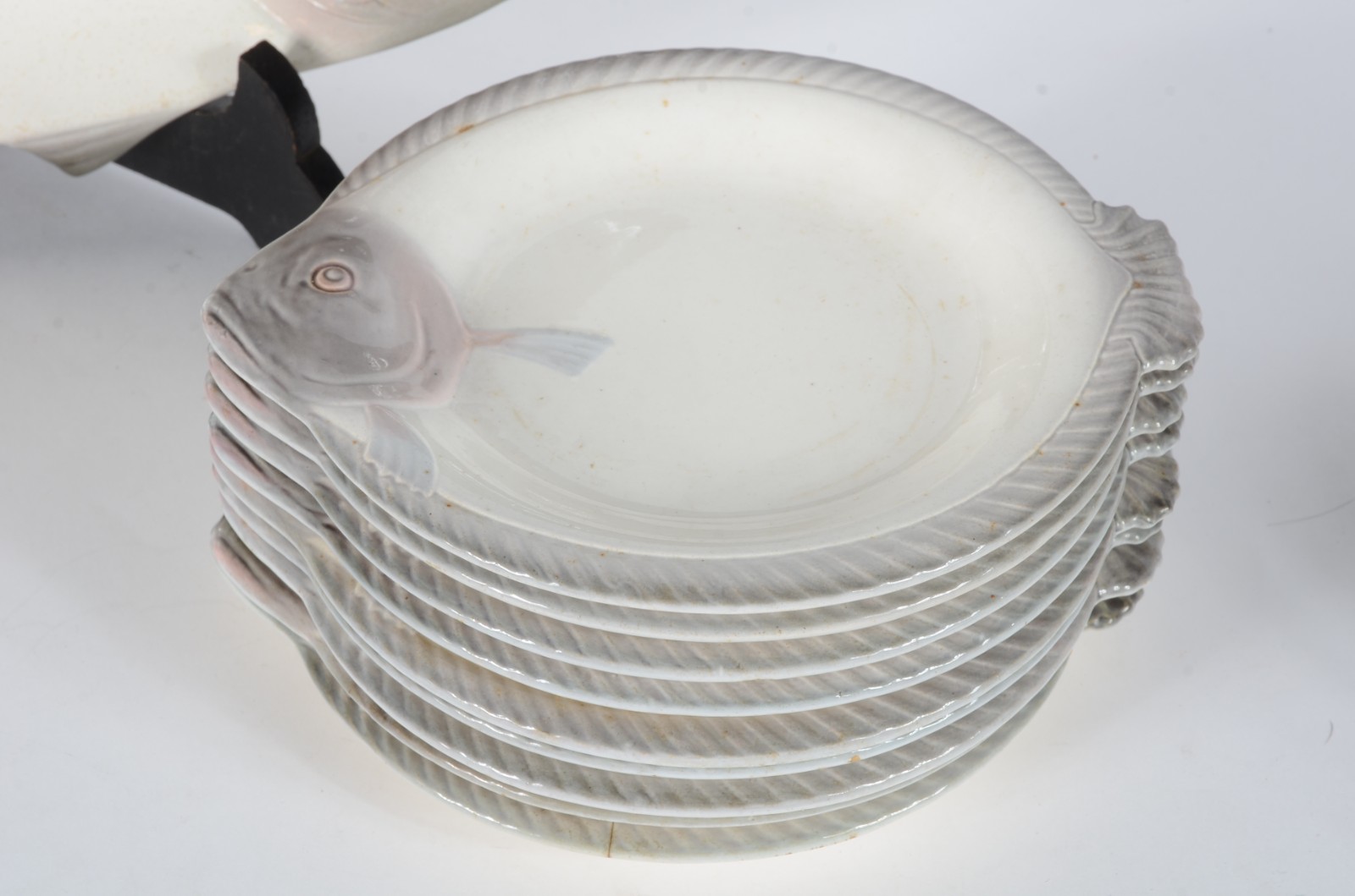 Serviço para peixe de faiança Velho Viena, composto de: 9 pratos... - foto 5 de 7