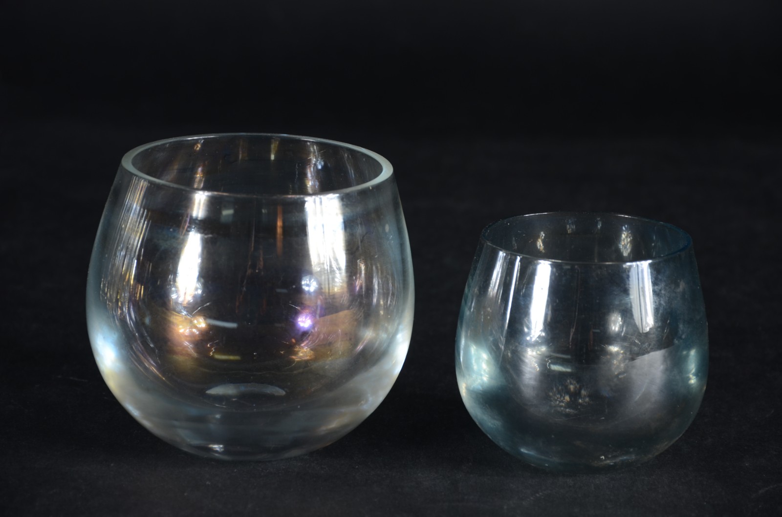 Diversas copos, sendo: 10 para vodka, 2 flutes para champagne e 11... - foto 4 de 4