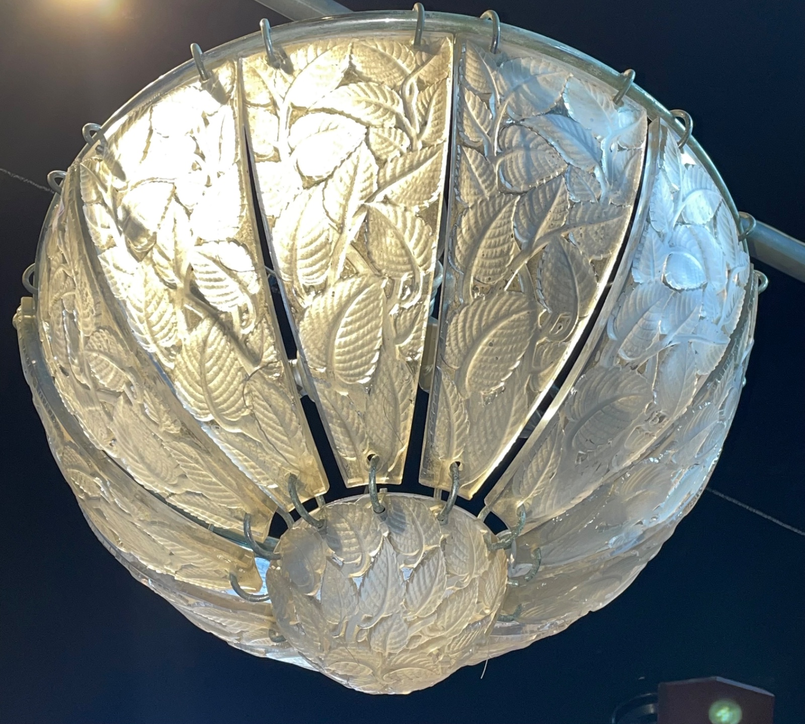 René Lalique (1860-1945), "Feuilles de Charme" - foto 8 de 8