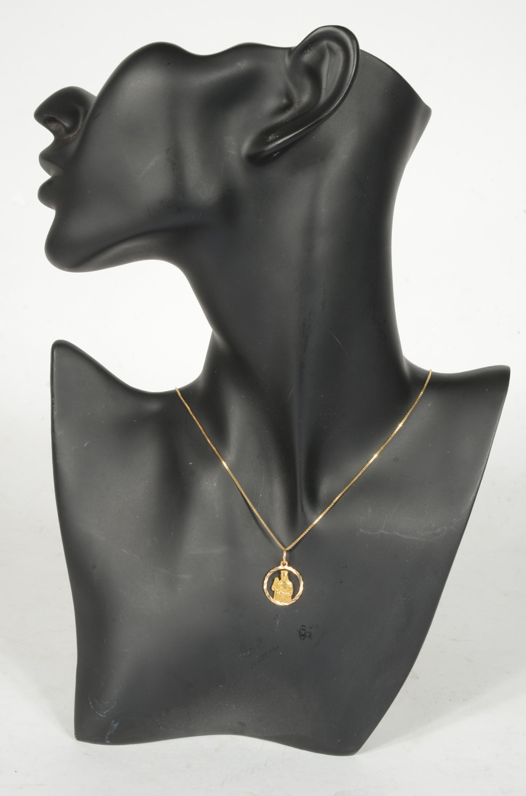 Colar com pendente Sacro de ouro 18 k., contraste 750 mls. (Por... - foto 4 de 4