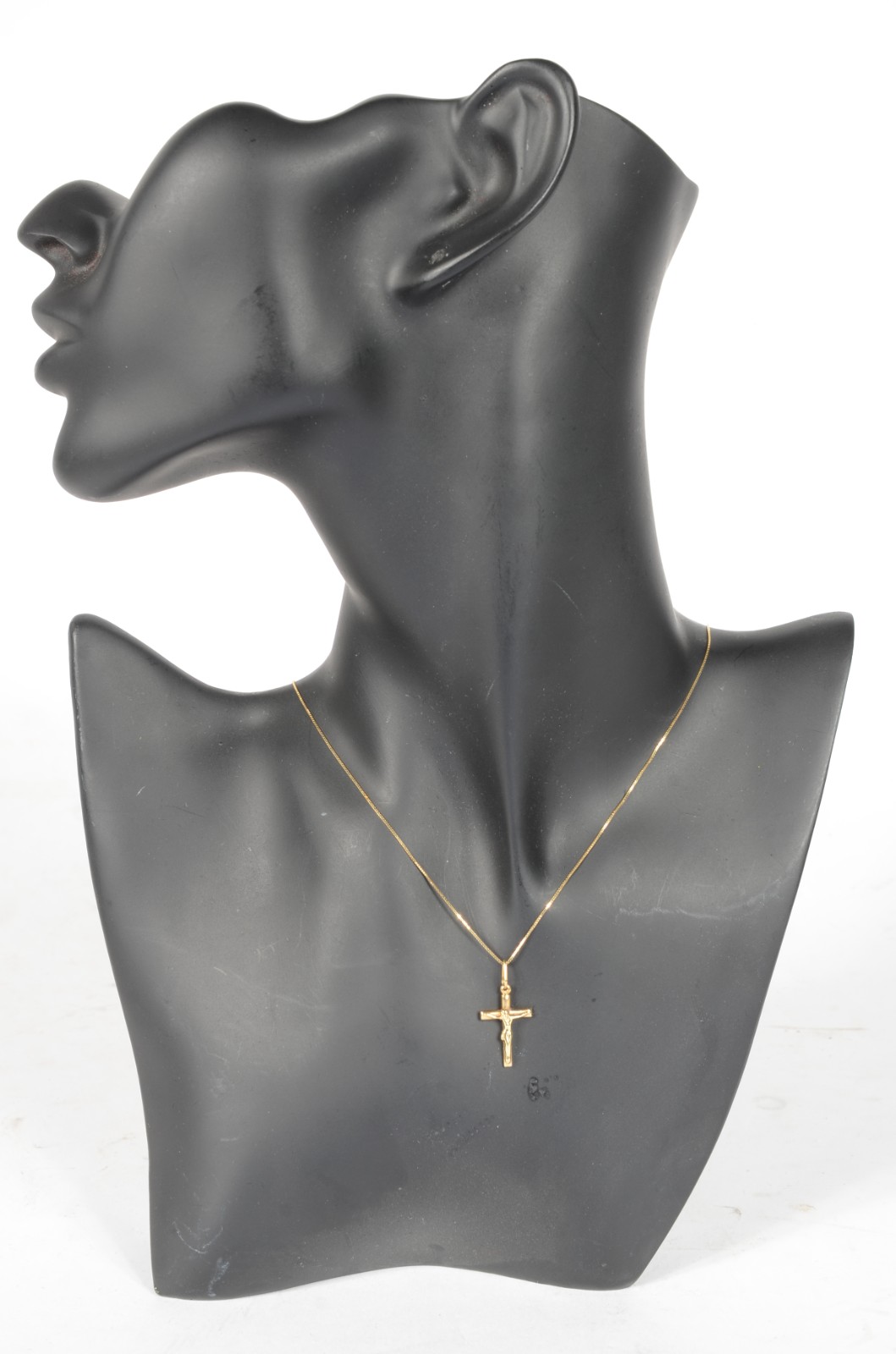 Colar com crucifixo de ouro 18 k., contraste 750 mls. (Por motivos de... - foto 5 de 5