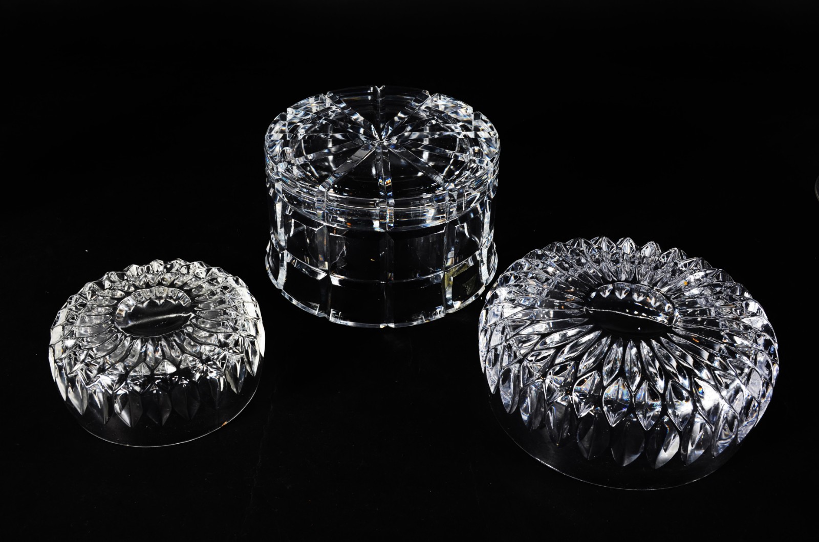Três bowls de cristal europeu lapidado. - foto 6 de 6