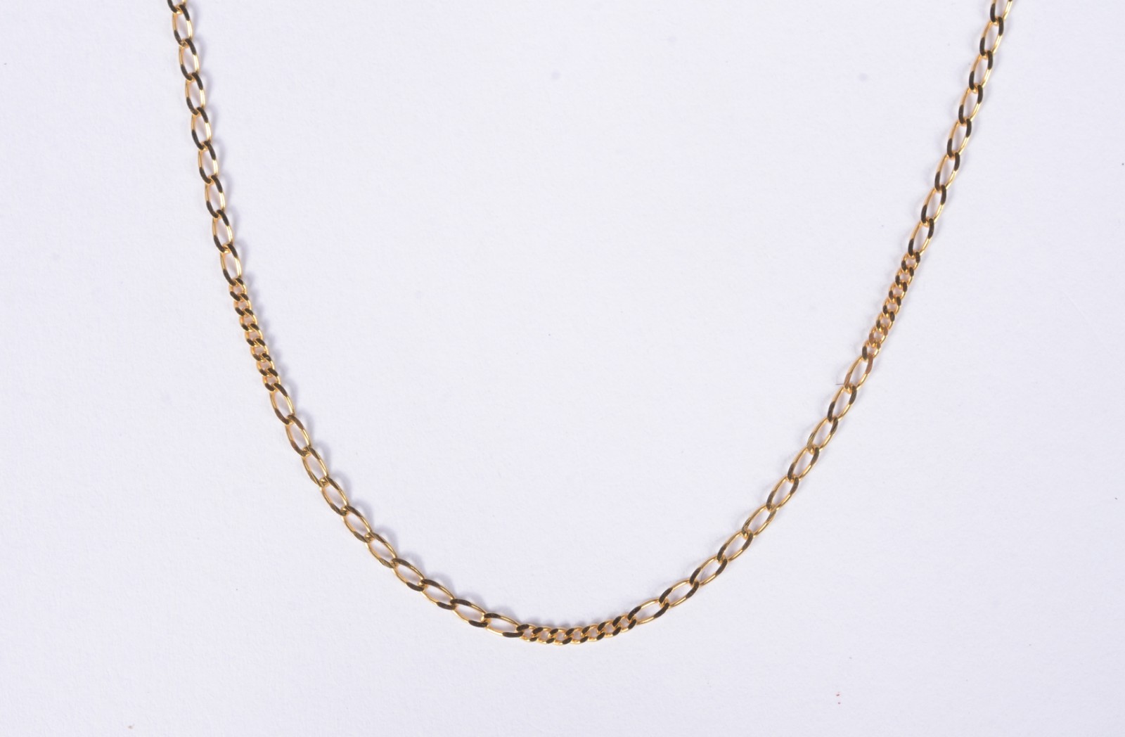 Colar de ouro 18 k., contraste 750 elós chatos. (Por motivos de... - foto 1 de 5