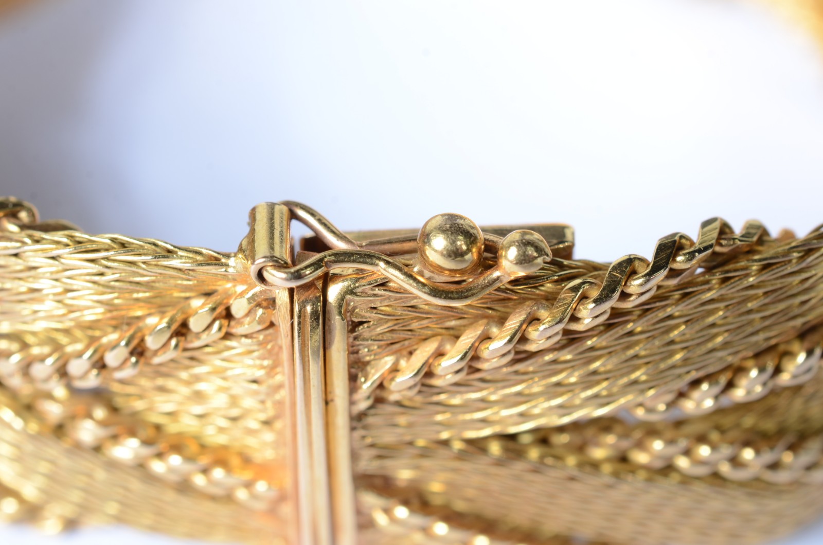 Pulseira de ouro 18 k., contraste 750 mls. (Por motivos de segurança... - foto 4 de 6