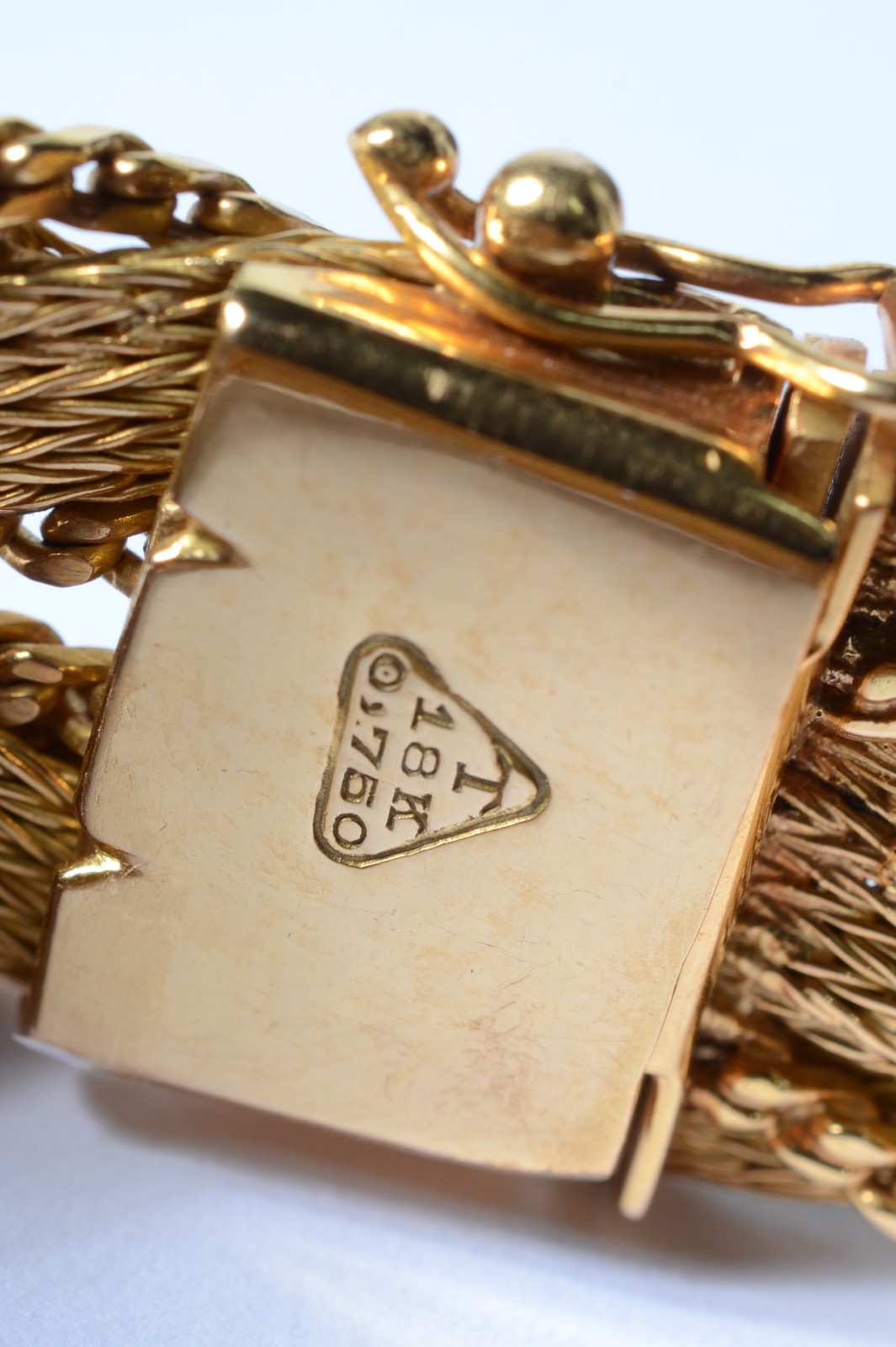Pulseira de ouro 18 k., contraste 750 mls. (Por motivos de segurança... - foto 6 de 6