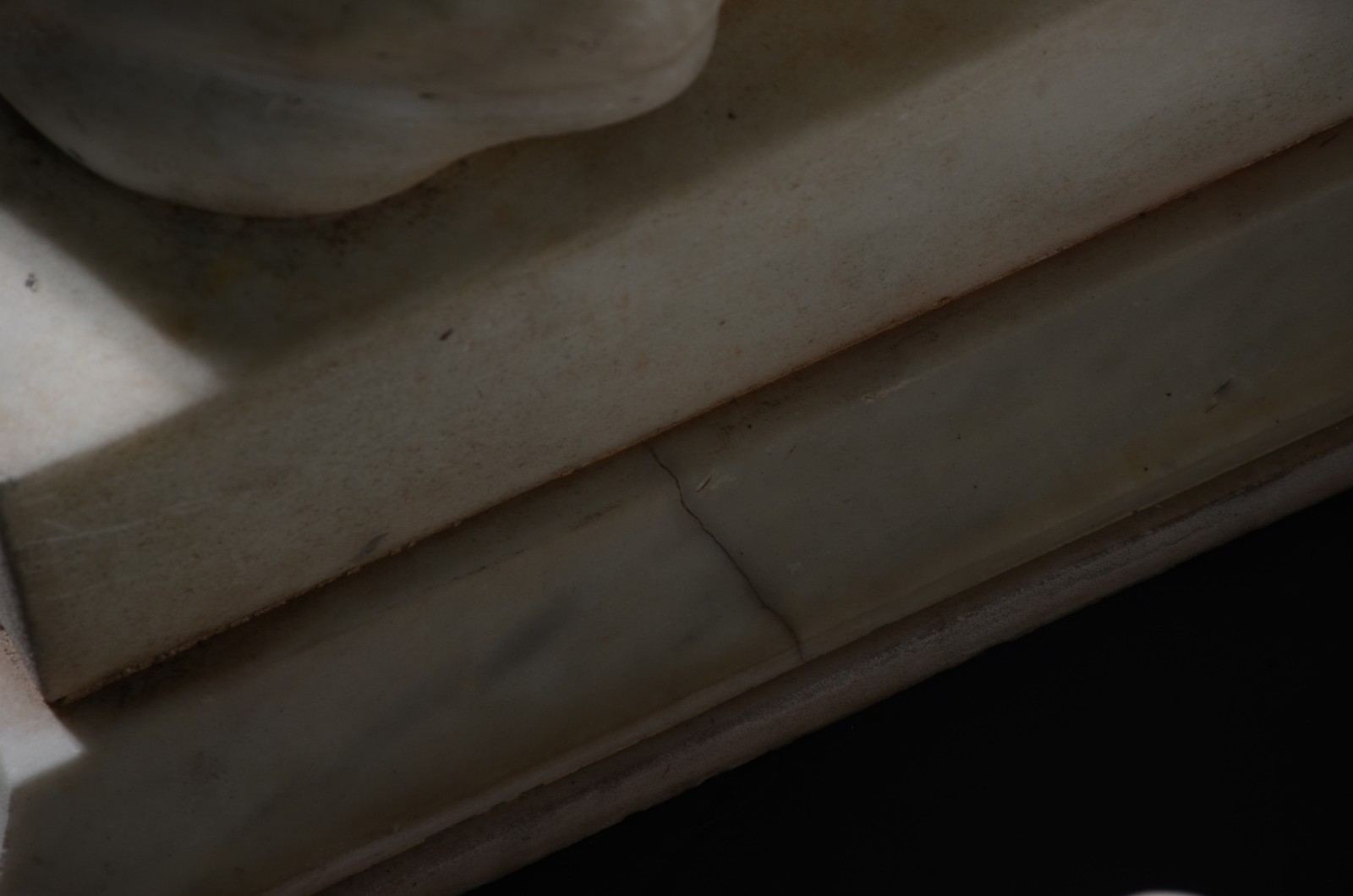 9/10