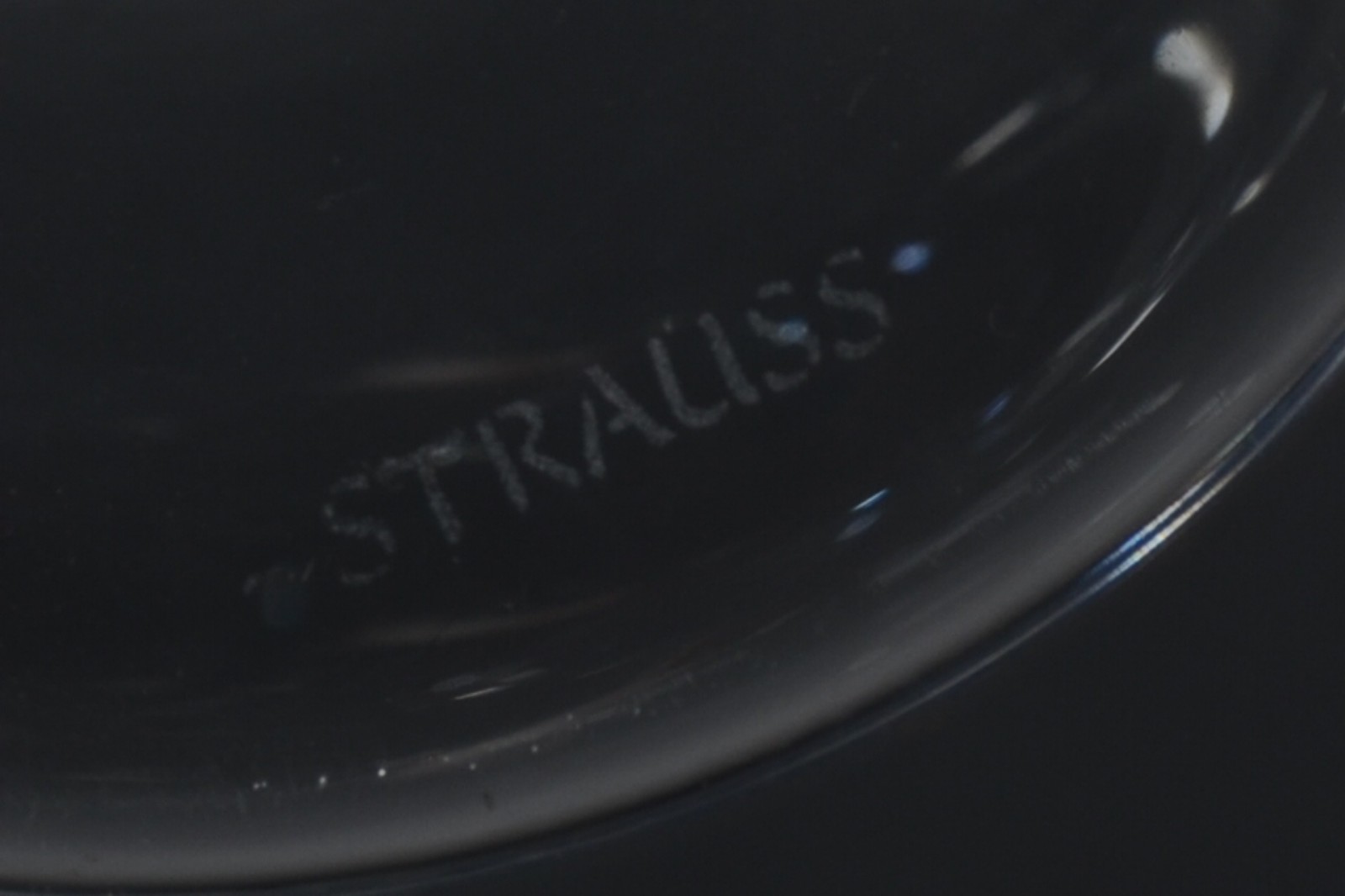 Strauss (1983) - foto 3 de 3